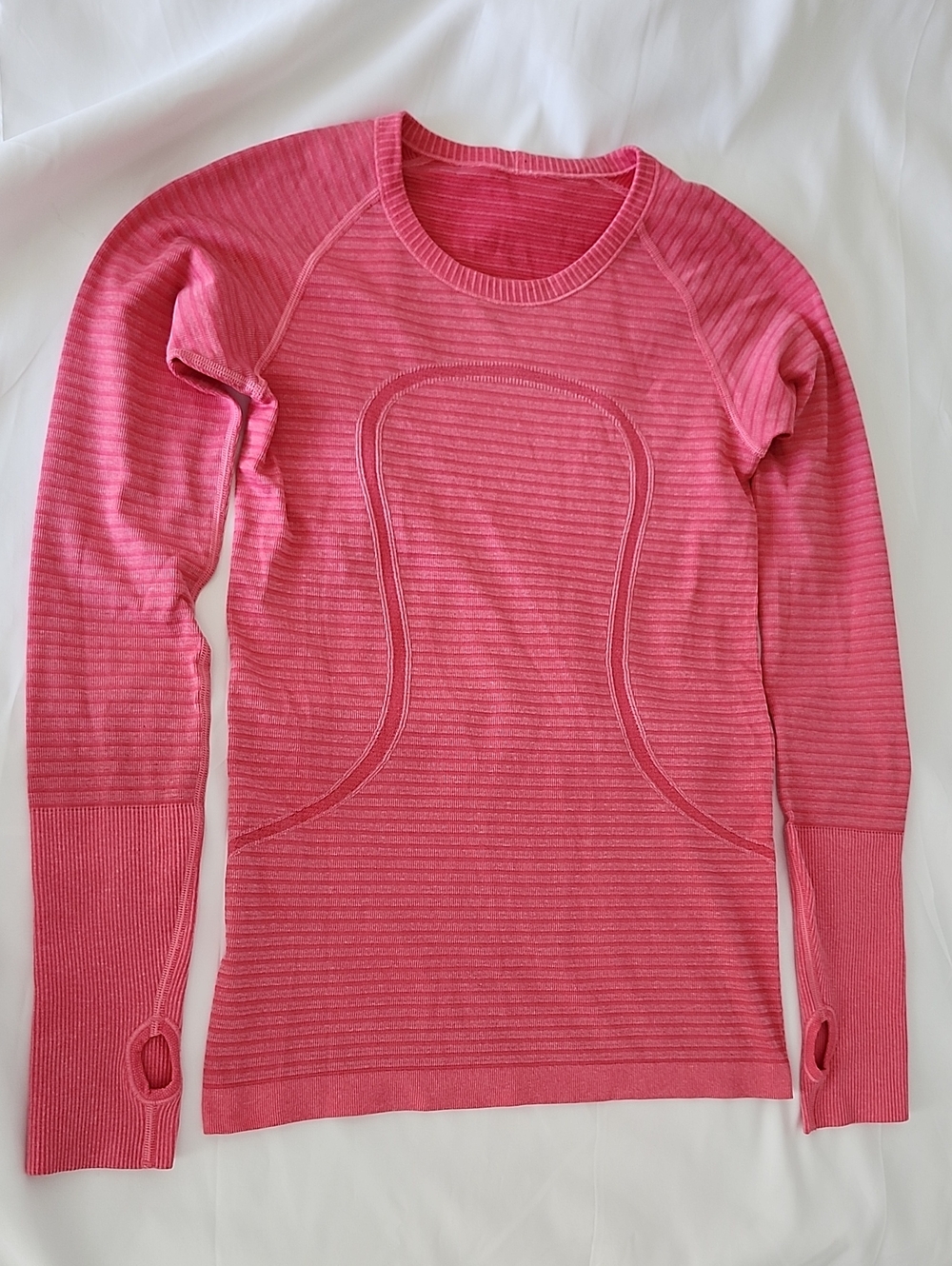 LULULEMON Women’s Seamless Thumbhole Long Sleeve Top - Pink